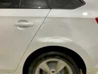Skoda заднее крыло